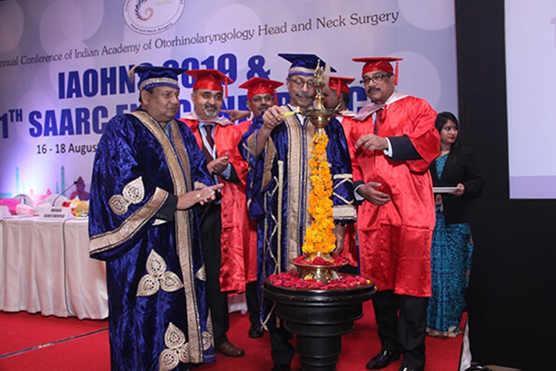 Dr  Naresh Trehan Chief Guest lighting the lamp.JPG