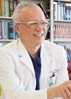 Photo of Professor Seiji Kakehata.