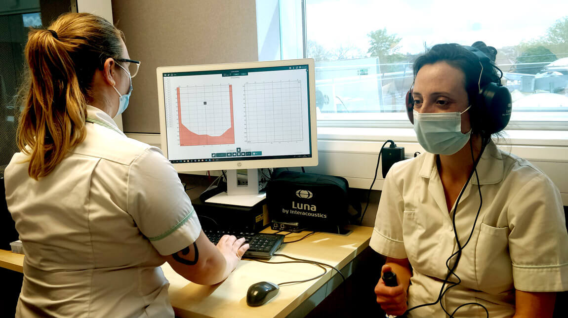 Photo showing Interacoustics Luna equipment.