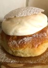 Photo of semla, a sweet roll enjoyed during fika.