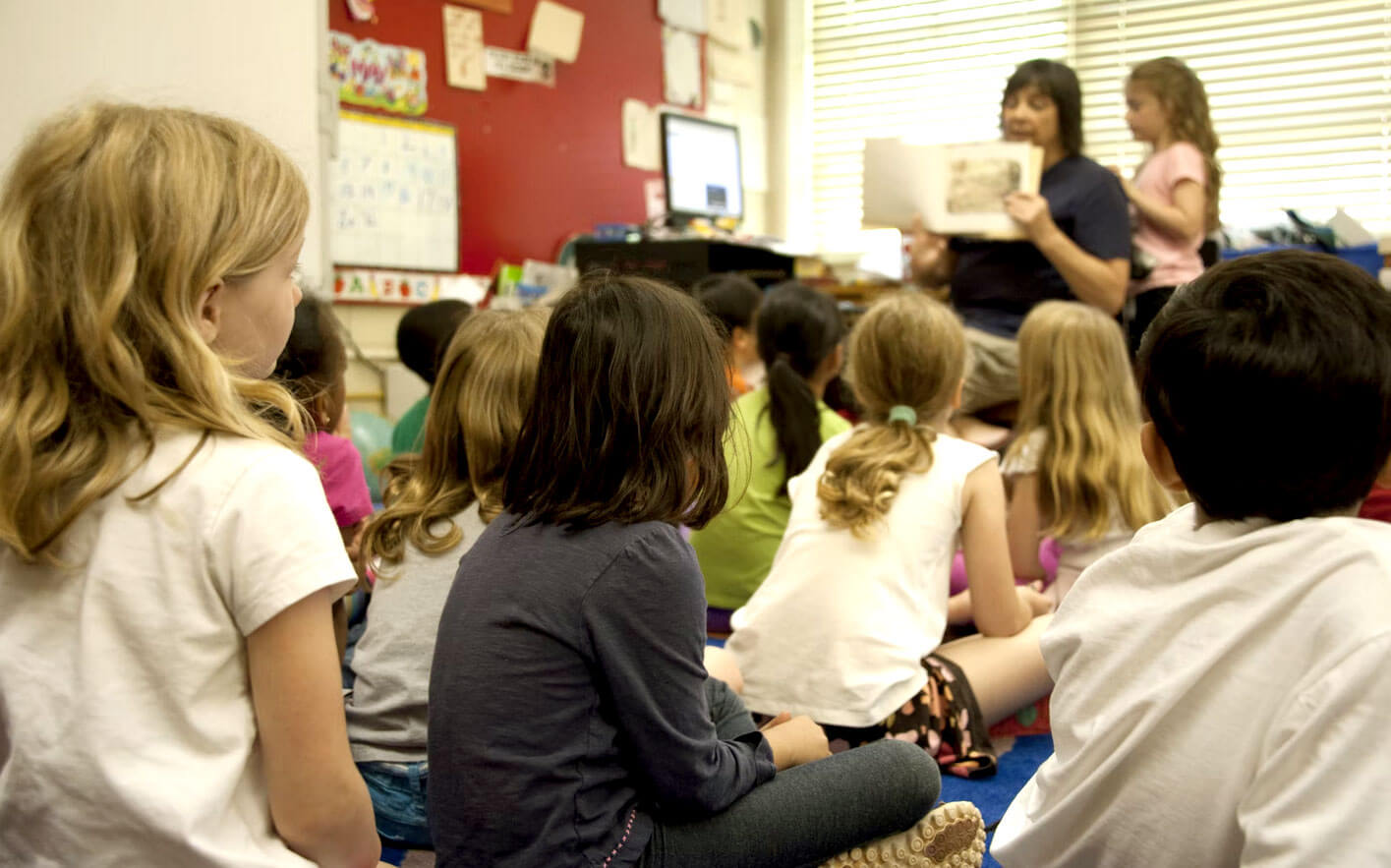 Photo of children in classroom. 