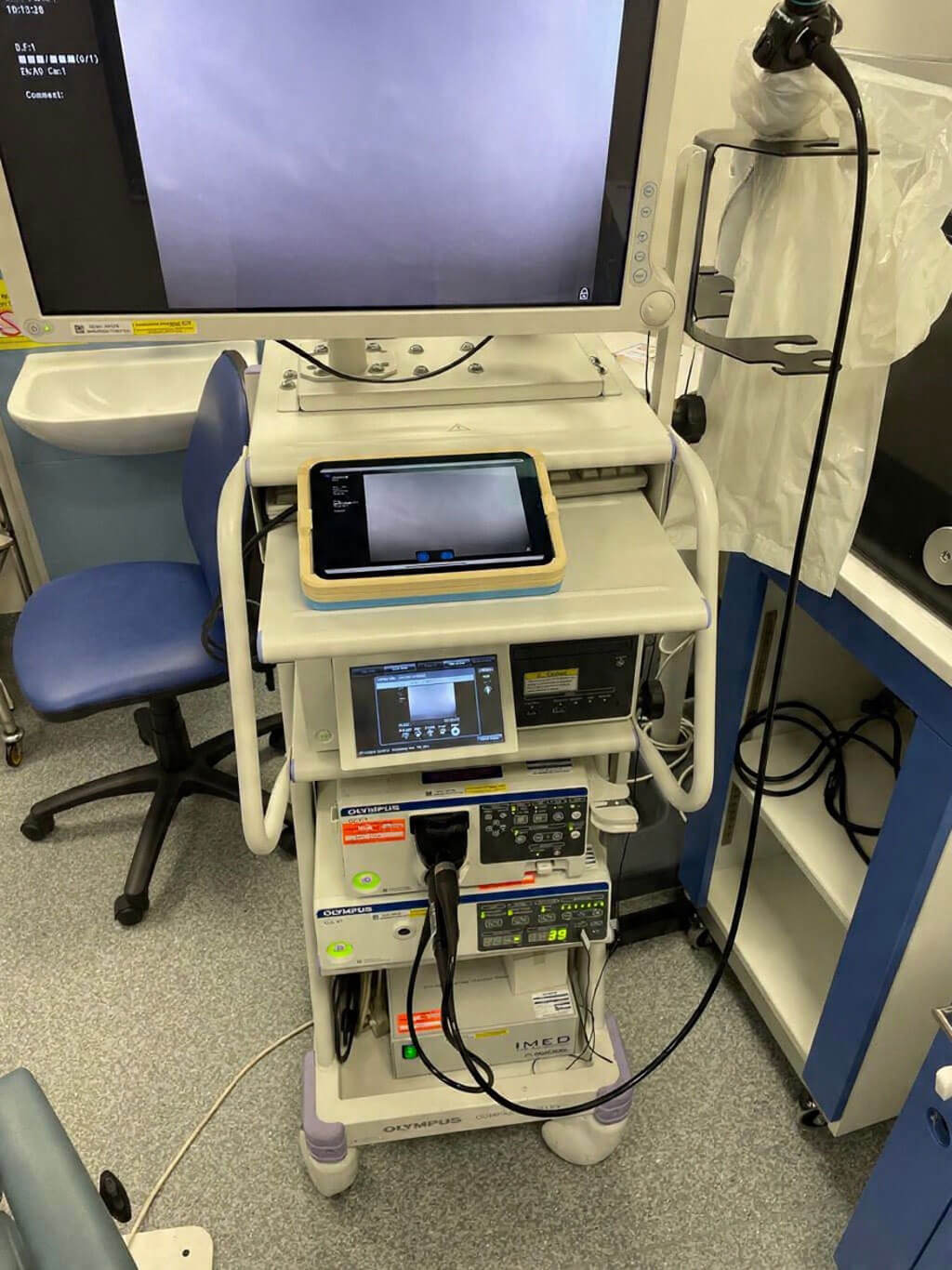 Photo showing rapid Stack incorporated on a standard endoscopy stack.